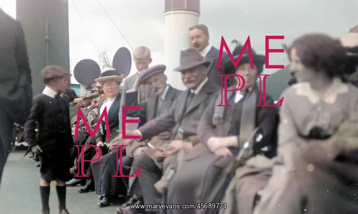 : Edwardian boat passengers : Edwardian boat passengers