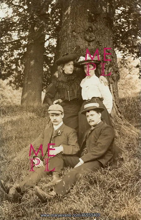 : Two Edwardian Couples on a jolly jaunt : Two Edwardian Couples on a jolly jaunt