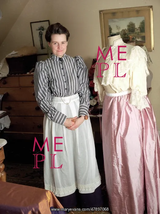 : EDWARDIAN DRESSMAKER : EDWARDIAN DRESSMAKER