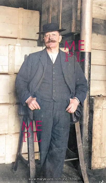 : Edwardian factory worker Christopher Tipping : Edwardian factory worker Christopher Tipping