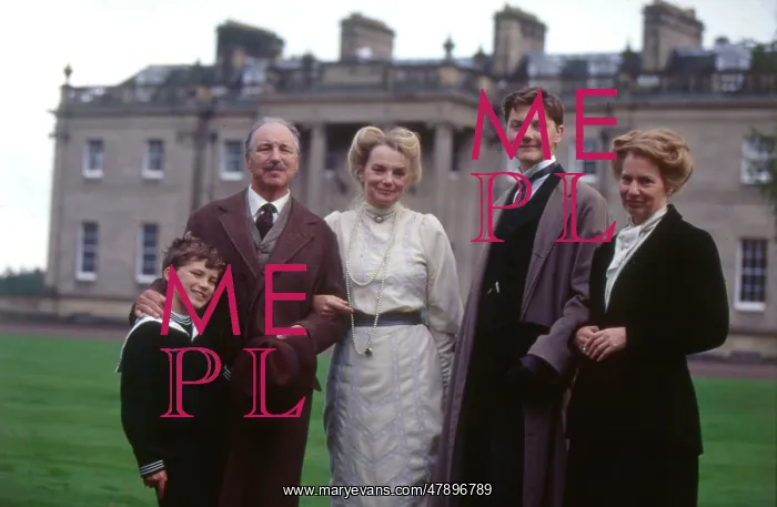 : EDWARDIAN FAMILY : EDWARDIAN FAMILY