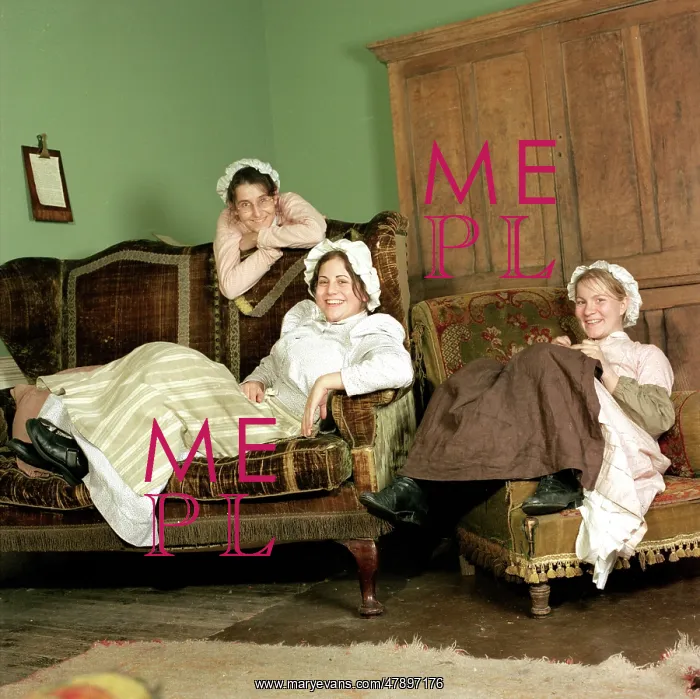 : EDWARDIAN HOUSEMAIDS : EDWARDIAN HOUSEMAIDS