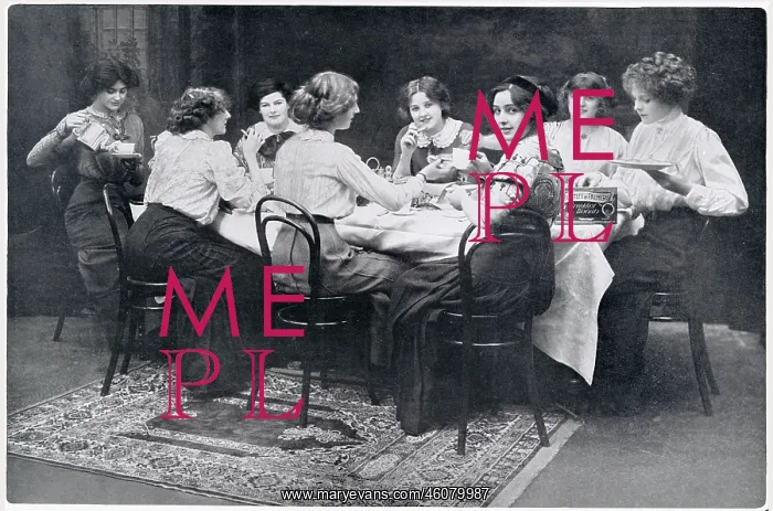 : Edwardian Ladies Having Tea 1910 : Edwardian Ladies Having Tea 1910