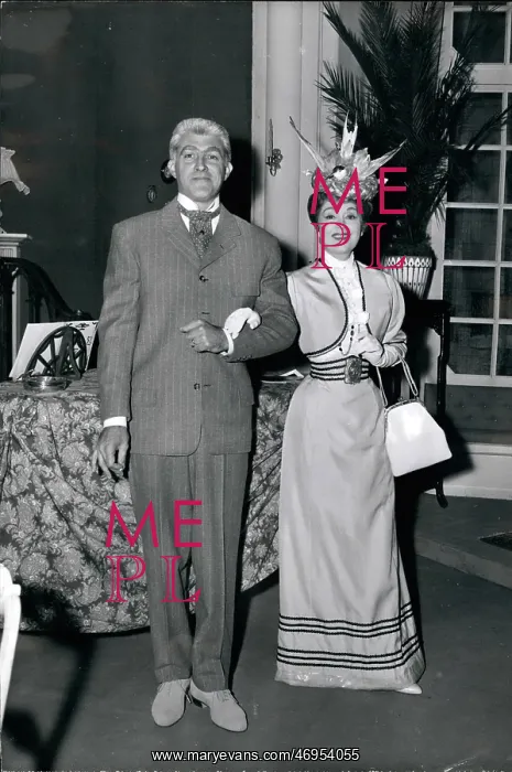 : Edwige Feuillere, Yves Vincent, Somerset Maugham play, Paris : Edwige Feuillere, Yves Vincent, Somerset Maugham play, Paris
