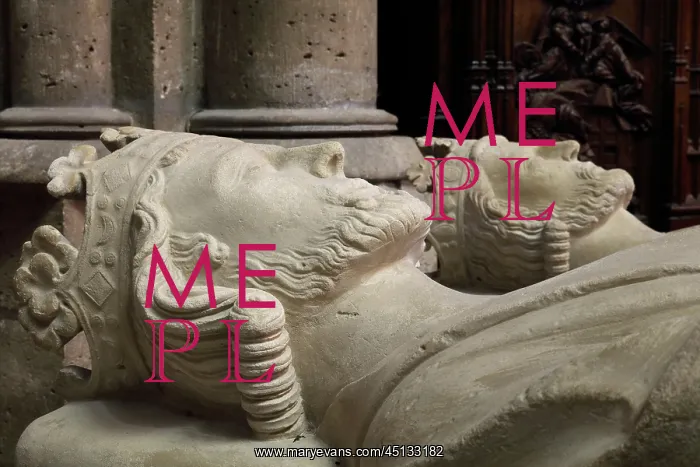 : Effigies of Clovis II and Charles Martel, Royal : Effigies of Clovis II and Charles Martel, Royal