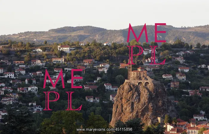 : Eglise Saint-Michel d'Aiguilhe, Aiguilhe, Le Puy-en-Velay : Eglise Saint-Michel d'Aiguilhe, Aiguilhe, Le Puy-en-Velay