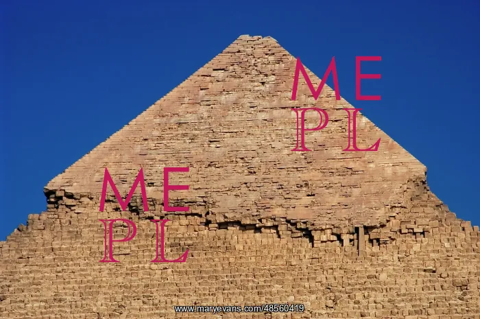 : Egypt. Pyramids of Giza. The Pyramid of Khafre : Egypt. Pyramids of Giza. The Pyramid of Khafre