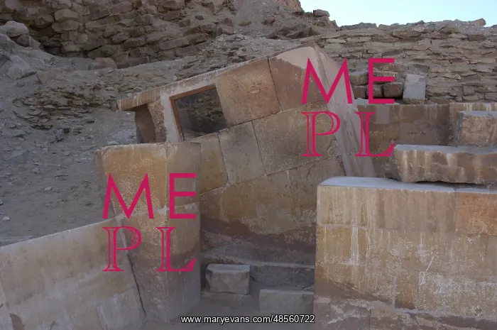 : Egypt. Saqqara. Djoser's complex. The serdab : Egypt. Saqqara. Djoser's complex. The serdab