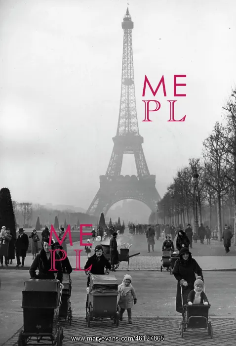  : Eiffel Tower