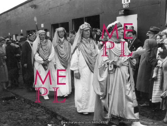 : EISTEDDFOD, WALES 1955 : EISTEDDFOD, WALES 1955