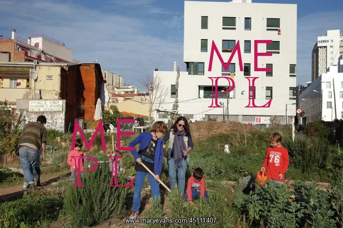 : El Hort Indignat allotments, El Poblenou, Barcelona : El Hort Indignat allotments, El Poblenou, Barcelona