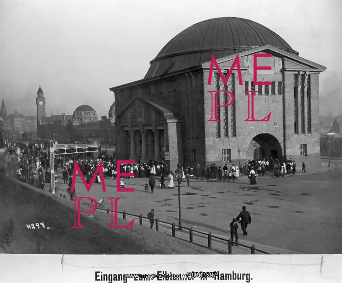 : The Elbe Tunnel, 1912 : The Elbe Tunnel, 1912