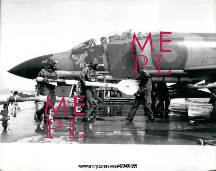 : Elder Forest 80 exercise, ground crew loading missiles : Elder Forest 80 exercise, ground crew loading missiles