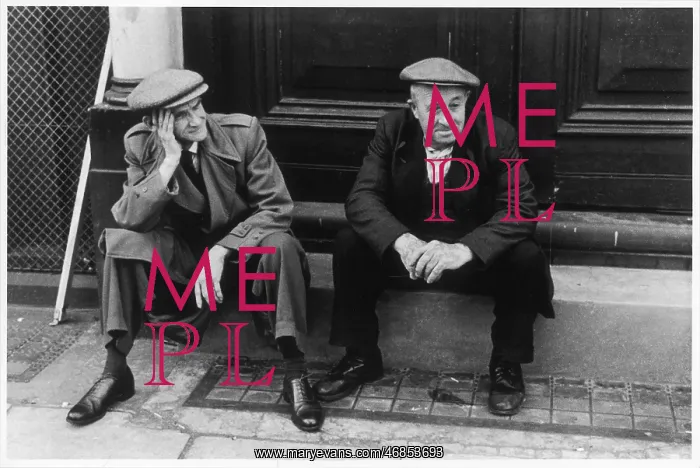 : Elderly men : Elderly men