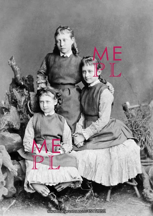 : The three eldest Hesse Princesses : The three eldest Hesse Princesses