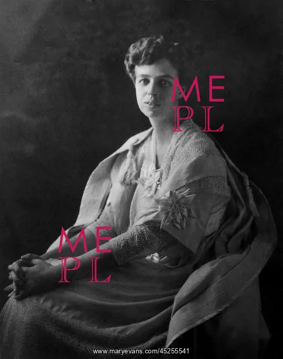 : Eleanor Roosevelt in 1915 when she was thirty : Eleanor Roosevelt in 1915 when she was thirty