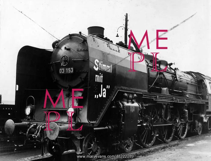 : Election advertising on a locomotive on the referendum o : Election advertising on a locomotive on the referendum o