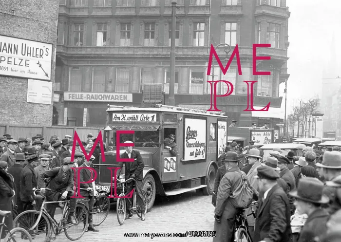 : Election propaganda car of the SPD on the occasion : Election propaganda car of the SPD on the occasion