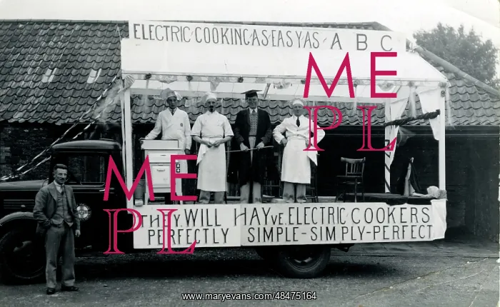 : Electric Cooker - Oven Advertising Float, Great Finborough : Electric Cooker - Oven Advertising Float, Great Finborough