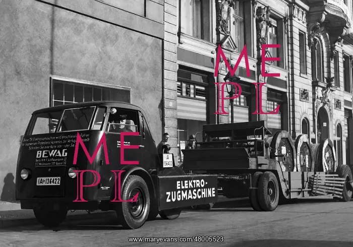 : Electric tractor of the Bewag, 1935 : Electric tractor of the Bewag, 1935