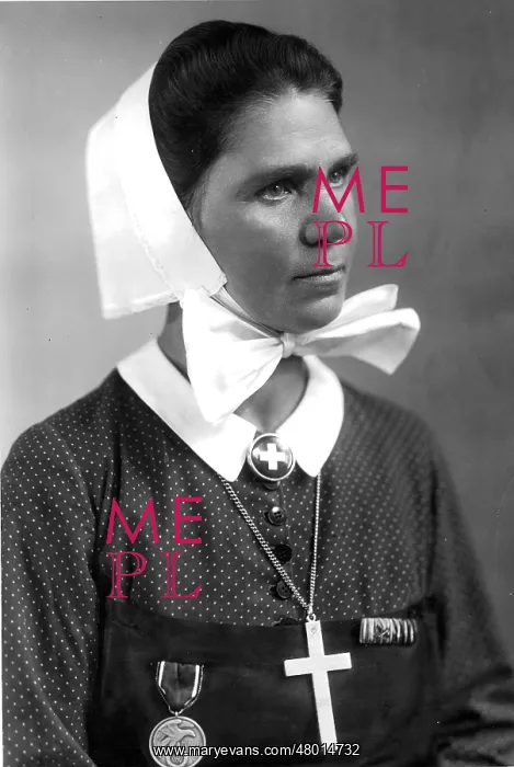 : Eleonore Baur, called Sister Pia : Eleonore Baur, called Sister Pia