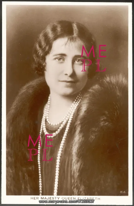  : Elizabeth Bowes-Lyon