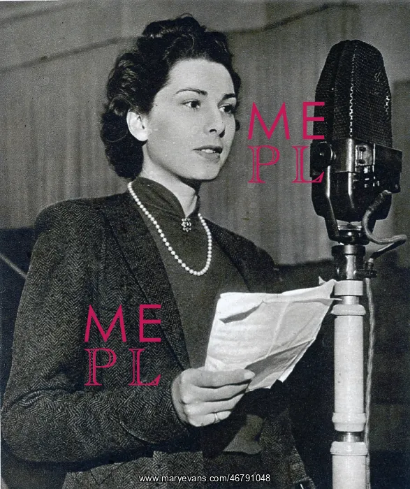 : Elizabeth Cowell, BBC announcer : Elizabeth Cowell, BBC announcer