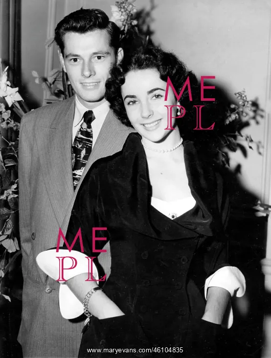 : Elizabeth Taylor and first husband Nicky Hilton : Elizabeth Taylor and first husband Nicky Hilton