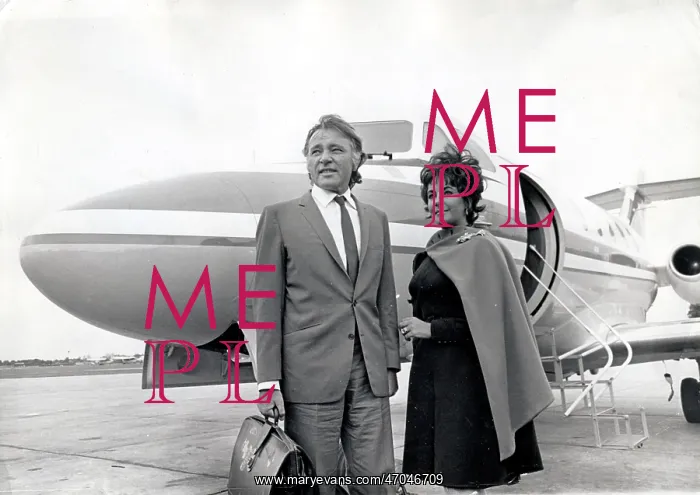 : Elizabeth Taylor and Richard Burton : Elizabeth Taylor and Richard Burton