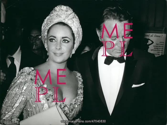 : Elizabeth Taylor and Richard Burton in Rome : Elizabeth Taylor and Richard Burton in Rome