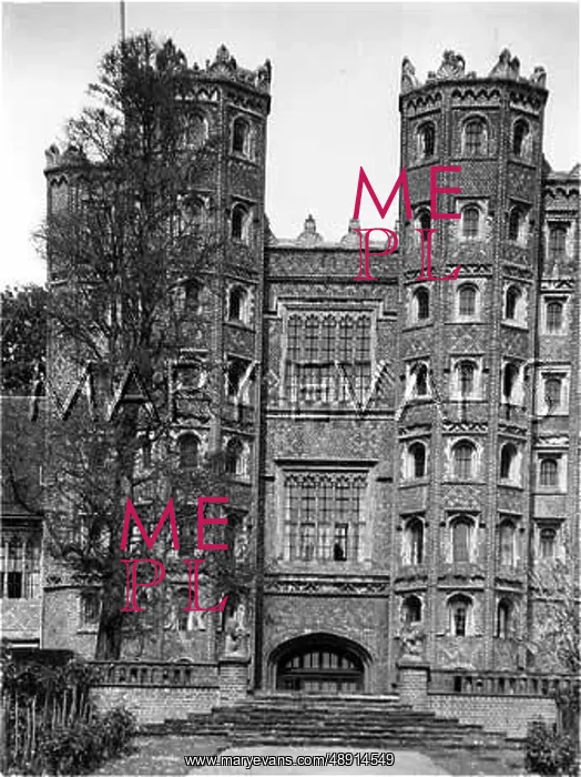 : ELIZABETHAN GATEHOUSE : ELIZABETHAN GATEHOUSE