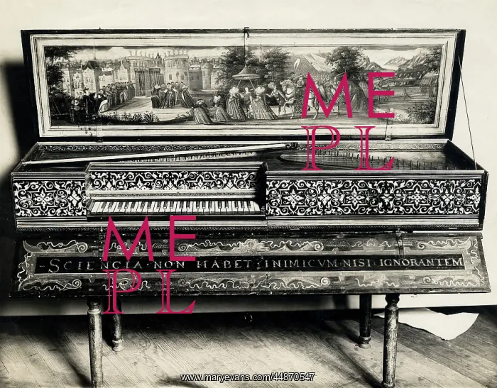 : ELIZABETHAN SPINET : ELIZABETHAN SPINET