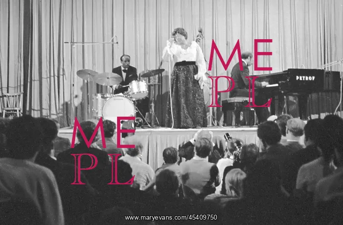 : Ella Fitzgerald - jazz singer - Prague - Lucerna : Ella Fitzgerald - jazz singer - Prague - Lucerna