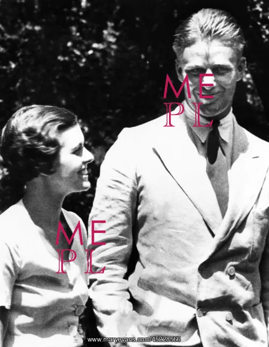 : Elliot Roosevelt, son of FDR, with his second ? : Elliot Roosevelt, son of FDR, with his second ?