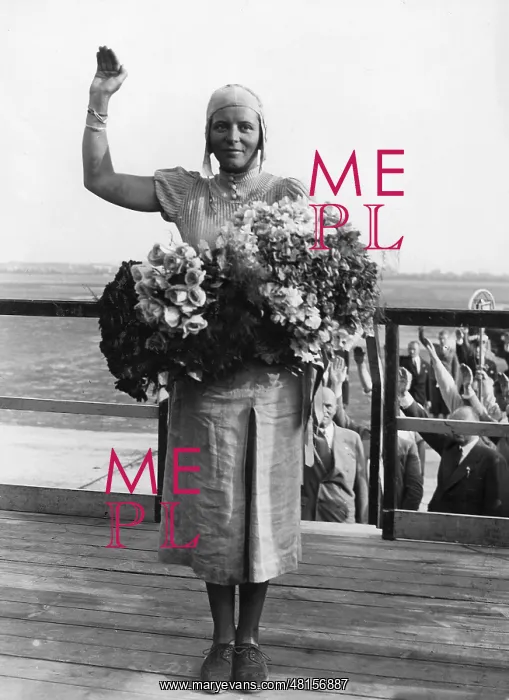 : Elly Beinhorn, 1933 : Elly Beinhorn, 1933