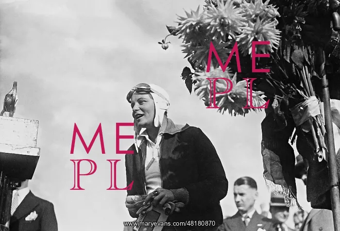 : Elly Beinhorn at her arrival in Berlin, 1932 : Elly Beinhorn at her arrival in Berlin, 1932