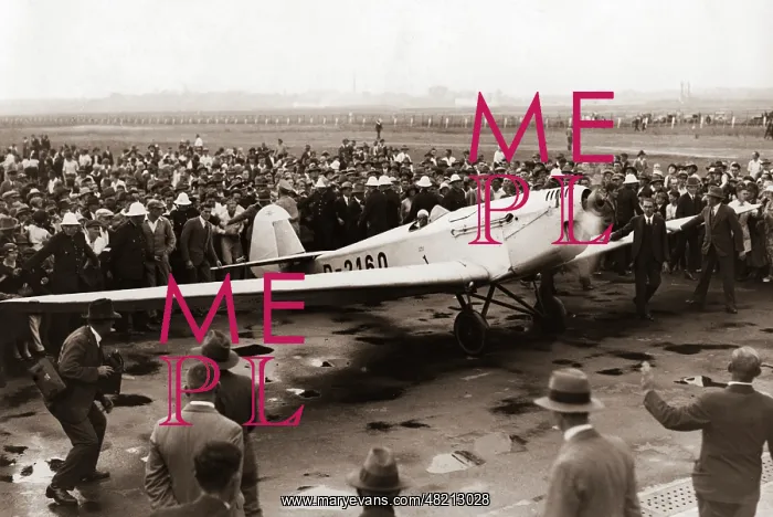 : Elly Beinhorn in Australia 1932 : Elly Beinhorn in Australia 1932