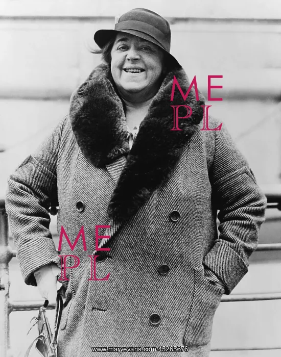 : Elsa Maxwell, American gossip columnist and professional : Elsa Maxwell, American gossip columnist and professional