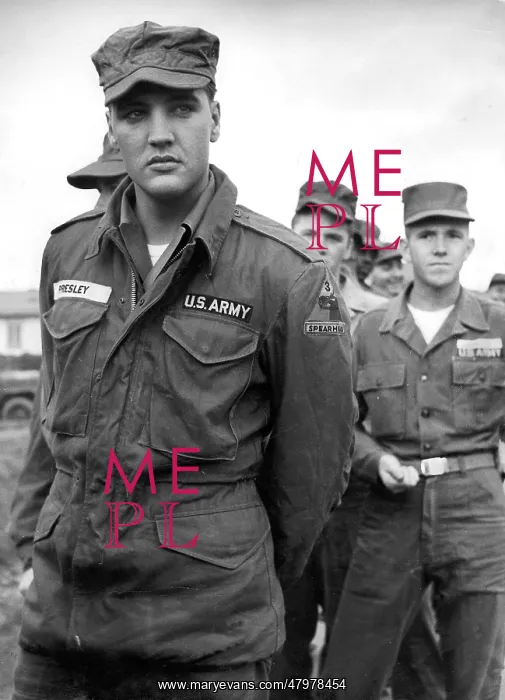 : Elvis Presley : Elvis Presley