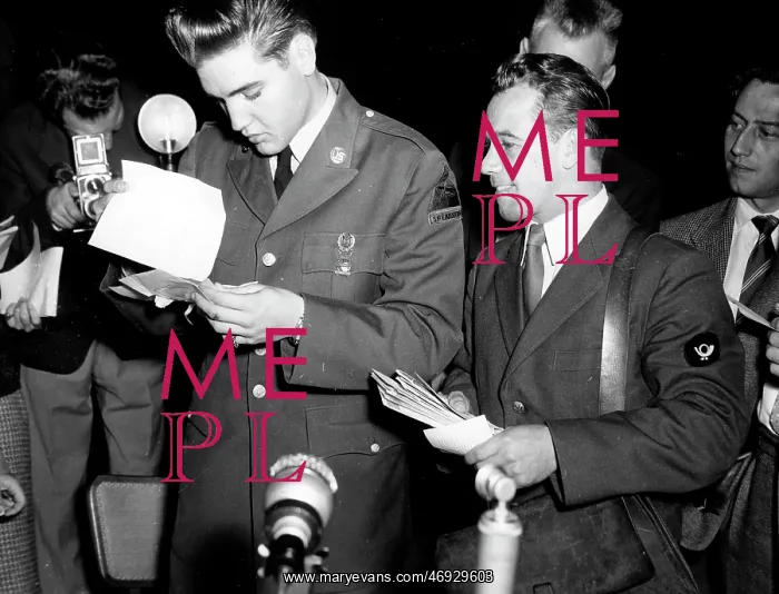 : Elvis Presley at Friedberg Camp, Germany : Elvis Presley at Friedberg Camp, Germany