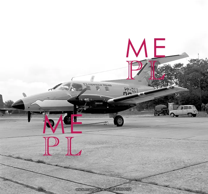 : Embraer EMB-120 Xingu PP-ZCT : Embraer EMB-120 Xingu PP-ZCT
