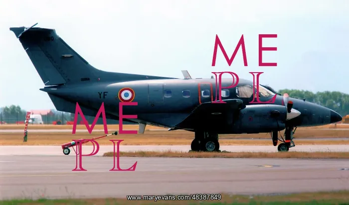  : Embraer EMB-121AA Xingu 080  /  YF