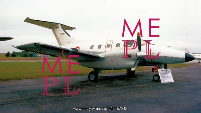 : Embraer EMB-121AA Xingu 092 / YL : Embraer EMB-121AA Xingu 092 / YL