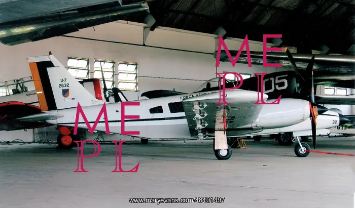 : Embraer U-7 Seneca 2632 : Embraer U-7 Seneca 2632