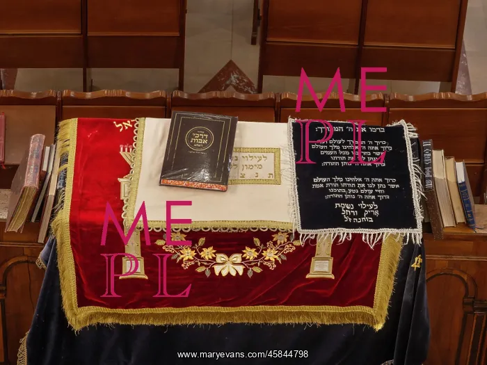 : Embroidery, Great Synagogue, Nice, Provence, France : Embroidery, Great Synagogue, Nice, Provence, France