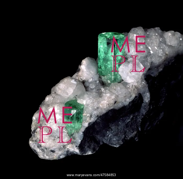 : Emerald on calcite : Emerald on calcite