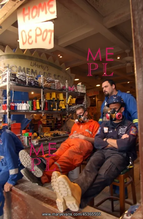 : Emergency workers taking a rest near the World Trade : Emergency workers taking a rest near the World Trade