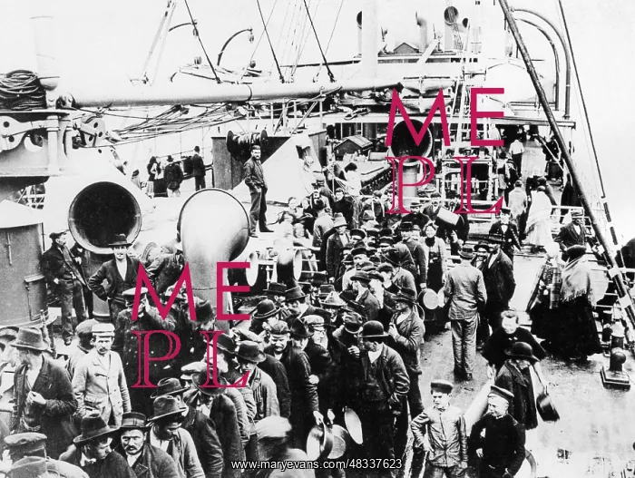 : Emigrants on the Imperator, 1913 : Emigrants on the Imperator, 1913
