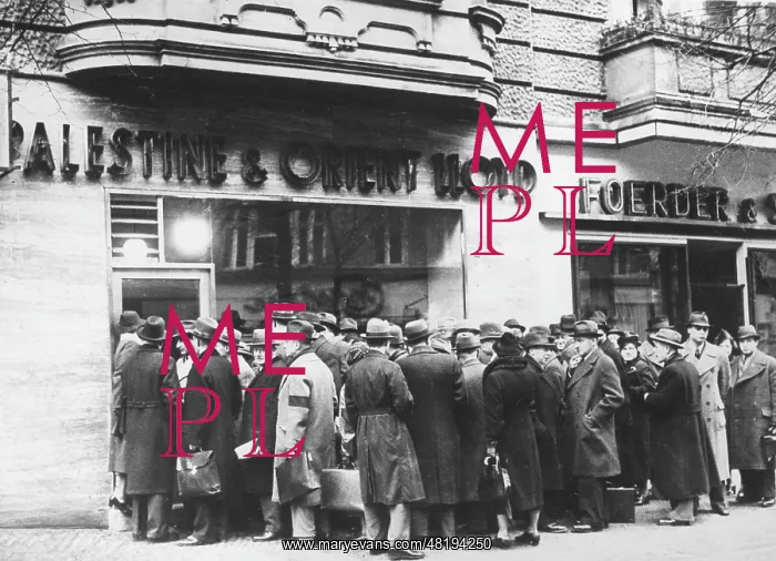 : Emigration office for Jews in Berlin, 1939 : Emigration office for Jews in Berlin, 1939