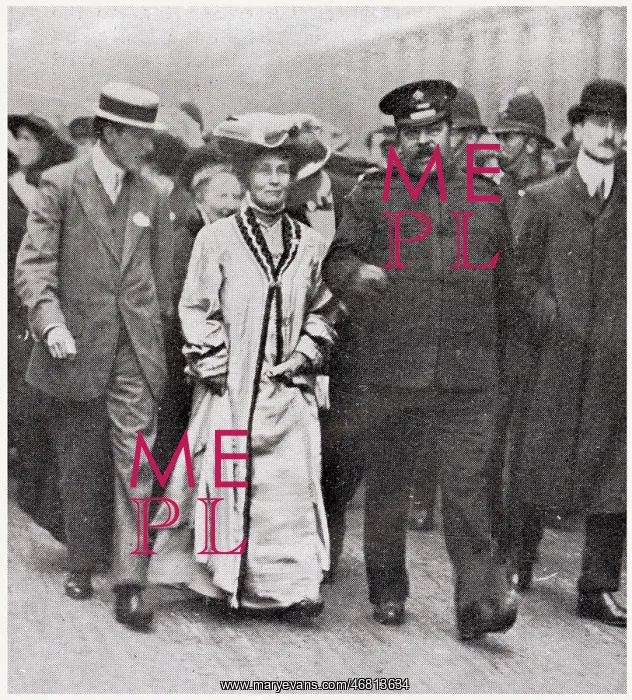 : Emmeline Pankhurst being arrested 1909 : Emmeline Pankhurst being arrested 1909